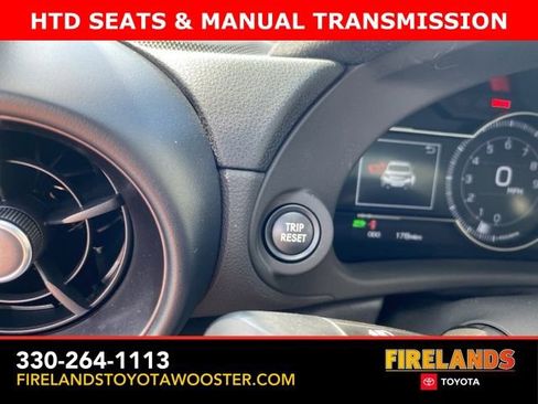 New 2025 Toyota GR86 Premium image 38