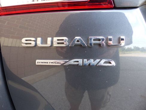 Used 2018 Subaru Outback 2.5i Premium AWD/4WD image 17