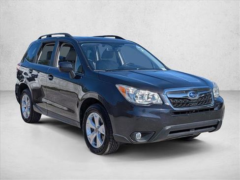 Used 2015 Subaru Forester 2.5i Limited image 3