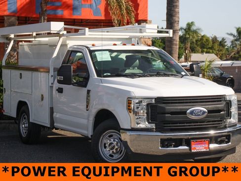 Used 2018 Ford F350 XL w/ Power Equipment Group image 2