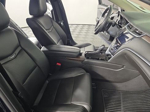 Used 2018 Cadillac XTS Luxury AWD/4WD image 40