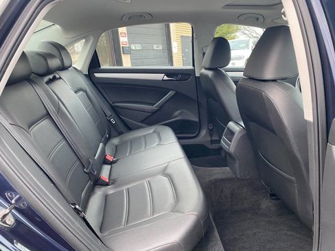 Used 2012 Volkswagen Passat TDI SE image 26