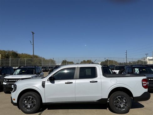 New 2026 Ford Maverick XLT w/ XLT Luxury Package image 11
