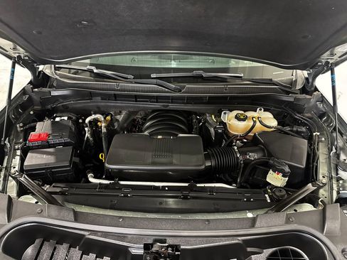 Used 2023 Chevrolet Suburban Premier AWD/4WD image 11