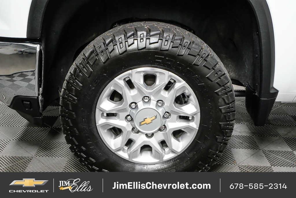 Certified 2024 Chevrolet Silverado 2500 LT AWD/4WD image 32