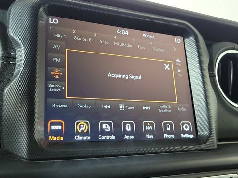 Used 2023 Jeep Wrangler Unlimited Sahara AWD/4WD image 19