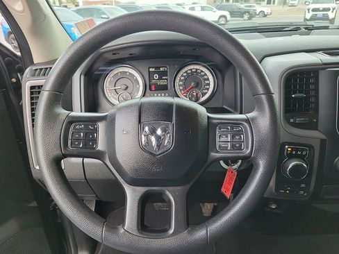 Used 2019 RAM 1500 Express image 19