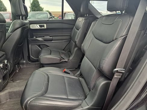 Used 2020 Ford Explorer ST w/ ST Street Pack AWD/4WD image 24