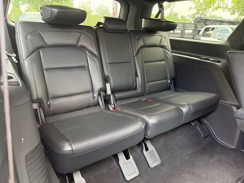 New 2025 Lincoln Navigator L Reserve w/ Jet Appearance Package AWD/4WD image 17