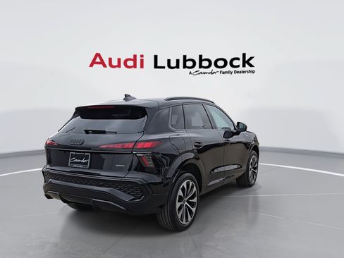New 2026 Audi Q3 quattro 2.0T AWD/4WD image 8