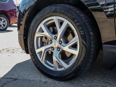 Used 2018 Chevrolet Equinox LT image 64