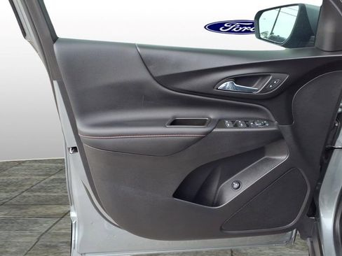 Used 2024 Chevrolet Equinox RS AWD/4WD image 13