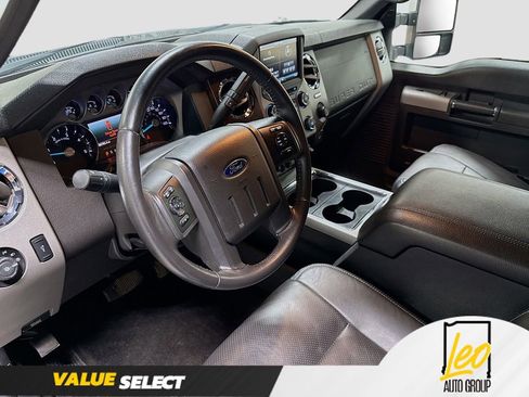 Used 2016 Ford F250 Lariat w/ Chrome Package AWD/4WD image 9