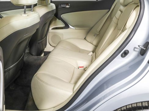 Used 2012 Lexus IS 250 AWD w/ Premium Pkg Value Edition image 35