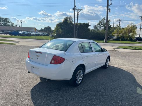 Used 2007 Chevrolet Cobalt LS w/ Enhanced Safety Package image 5