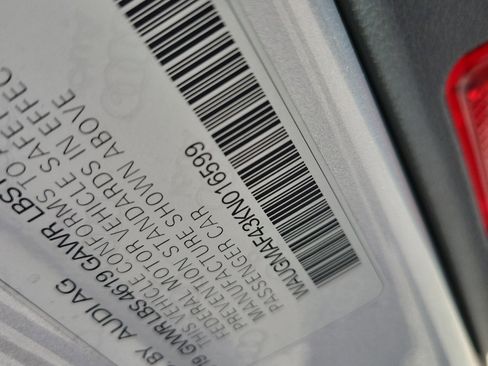 Used 2019 Audi A4 2.0T Premium image 32