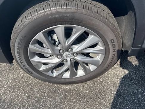 Used 2026 Buick Enclave Preferred w/ Power Package FWD image 13