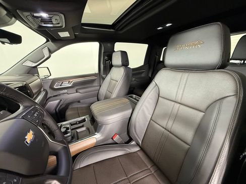 New 2026 Chevrolet Silverado 1500 High Country AWD/4WD image 35