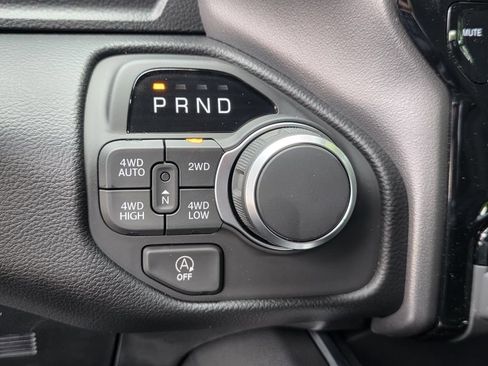 New 2026 RAM 1500 Big Horn AWD/4WD image 26
