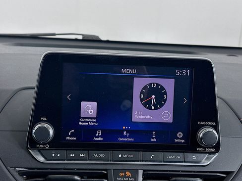 Used 2019 Nissan Altima 2.5 SR w/ SR Premium Package image 19