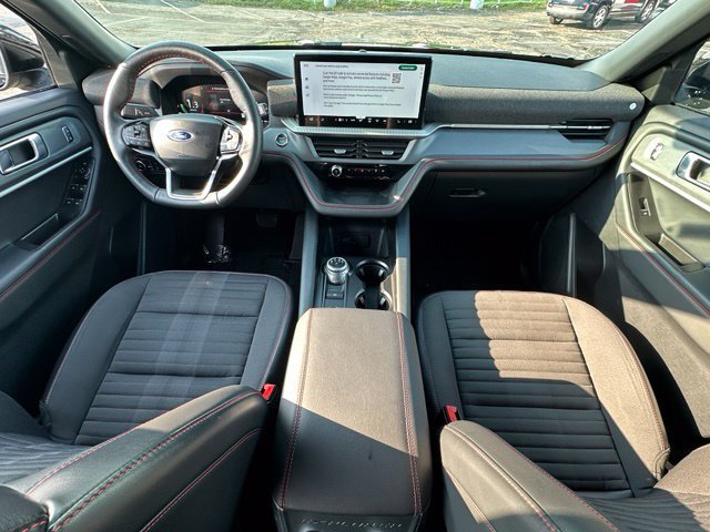 Used 2026 Ford Explorer ST-Line AWD/4WD image 31