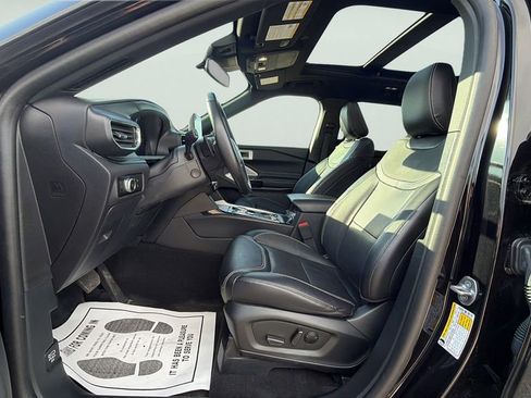 Used 2023 Ford Explorer ST w/ Equipment Group 401A image 23