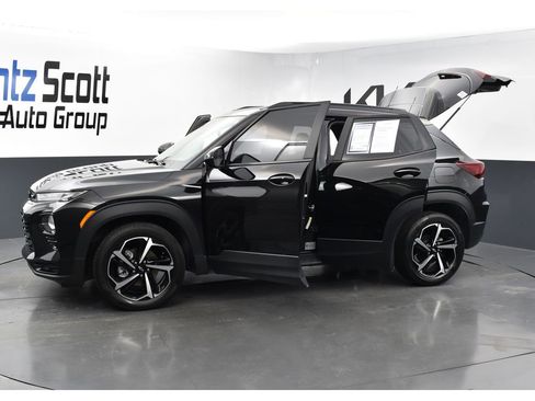 Used 2023 Chevrolet TrailBlazer RS image 34