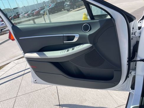 New 2026 Hyundai Sonata SE FWD image 24
