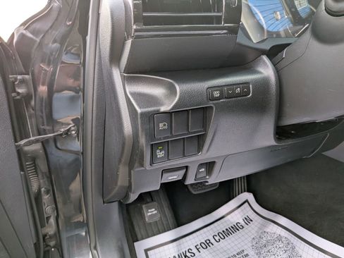 Used 2017 Lexus IS 300 AWD w/ Premium Package image 33