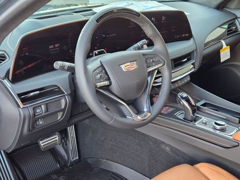 New 2026 Cadillac CT5 V w/ Platinum Package image 10