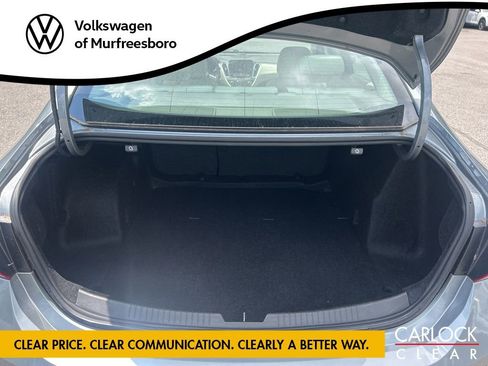 Used 2024 Chevrolet Malibu LT FWD image 14
