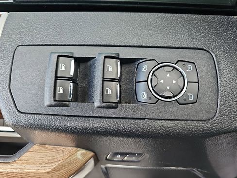 Used 2018 Ford F150 Lariat w/ Equipment Group 502A Luxury AWD/4WD image 32