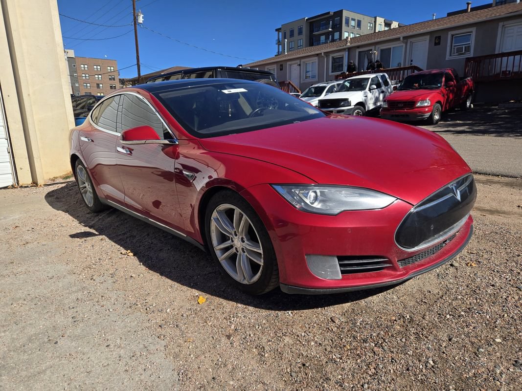 Used 2015 Tesla Model S 85D AWD/4WD image 1