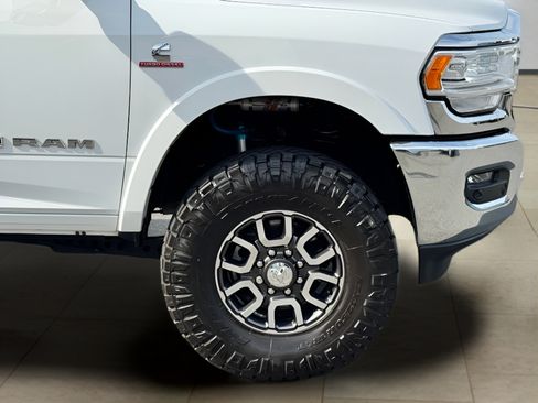 Used 2022 RAM 3500 Limited AWD/4WD image 49