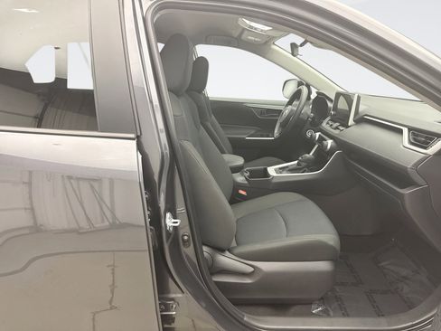 Used 2025 Toyota RAV4 LE image 16