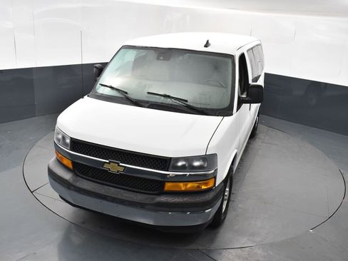 Used 2019 Chevrolet Express 3500 LT w/ LT Preferred Equipment Group image 31