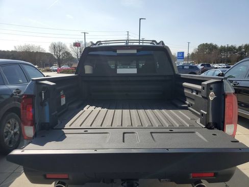 New 2026 Honda Ridgeline Black Edition image 7