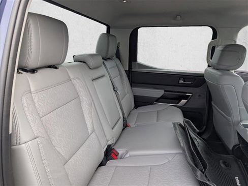 Used 2022 Toyota Tundra Limited image 17