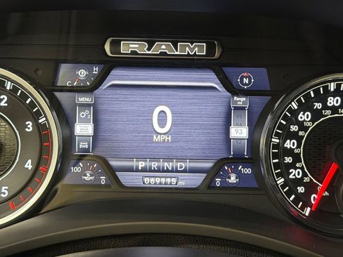 Used 2024 RAM 2500 Big Horn w/ Level 2 Equipment Group AWD/4WD image 25