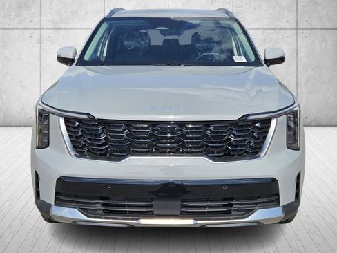 New 2026 Kia Sorento S image 2