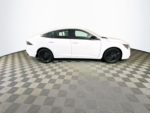 New 2026 Nissan Sentra SV w/ SV Convenience Package FWD image 11