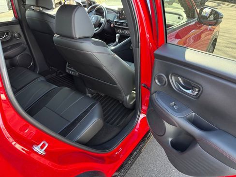 Certified 2025 Acura ADX A-Spec image 18