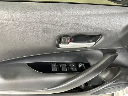 Used 2021 Toyota Corolla SE image 15