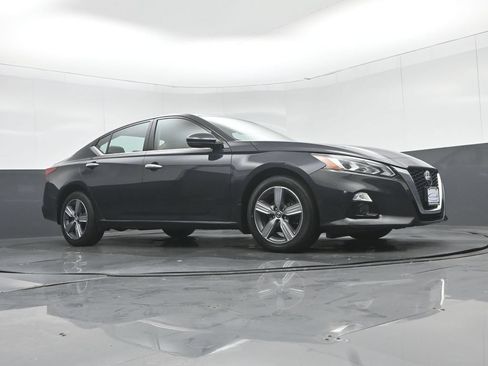 Used 2019 Nissan Altima 2.5 SV AWD/4WD image 49