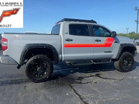 Used 2020 Toyota Tundra SR5 w/ SR5 Upgrade Package RWD image 9