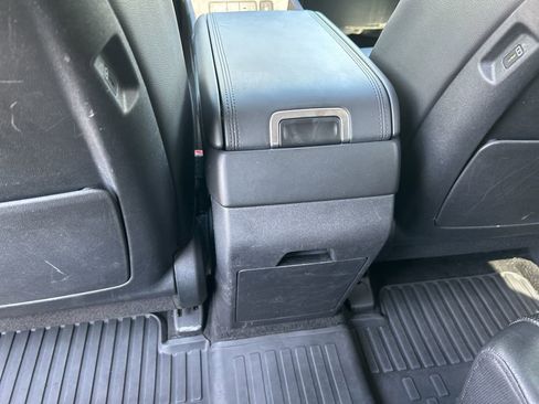 Used 2024 Hyundai Santa Fe Limited image 31