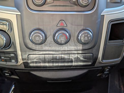 Used 2019 RAM 1500 Classic Warlock image 21