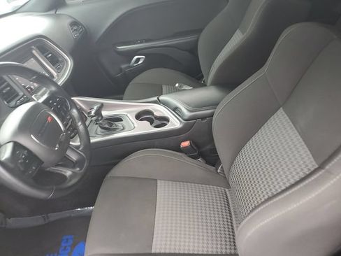 Used 2022 Dodge Challenger GT w/ Driver Convenience Group AWD/4WD image 25