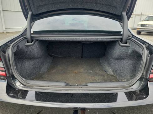 Used 2023 Dodge Charger R/T RWD image 14