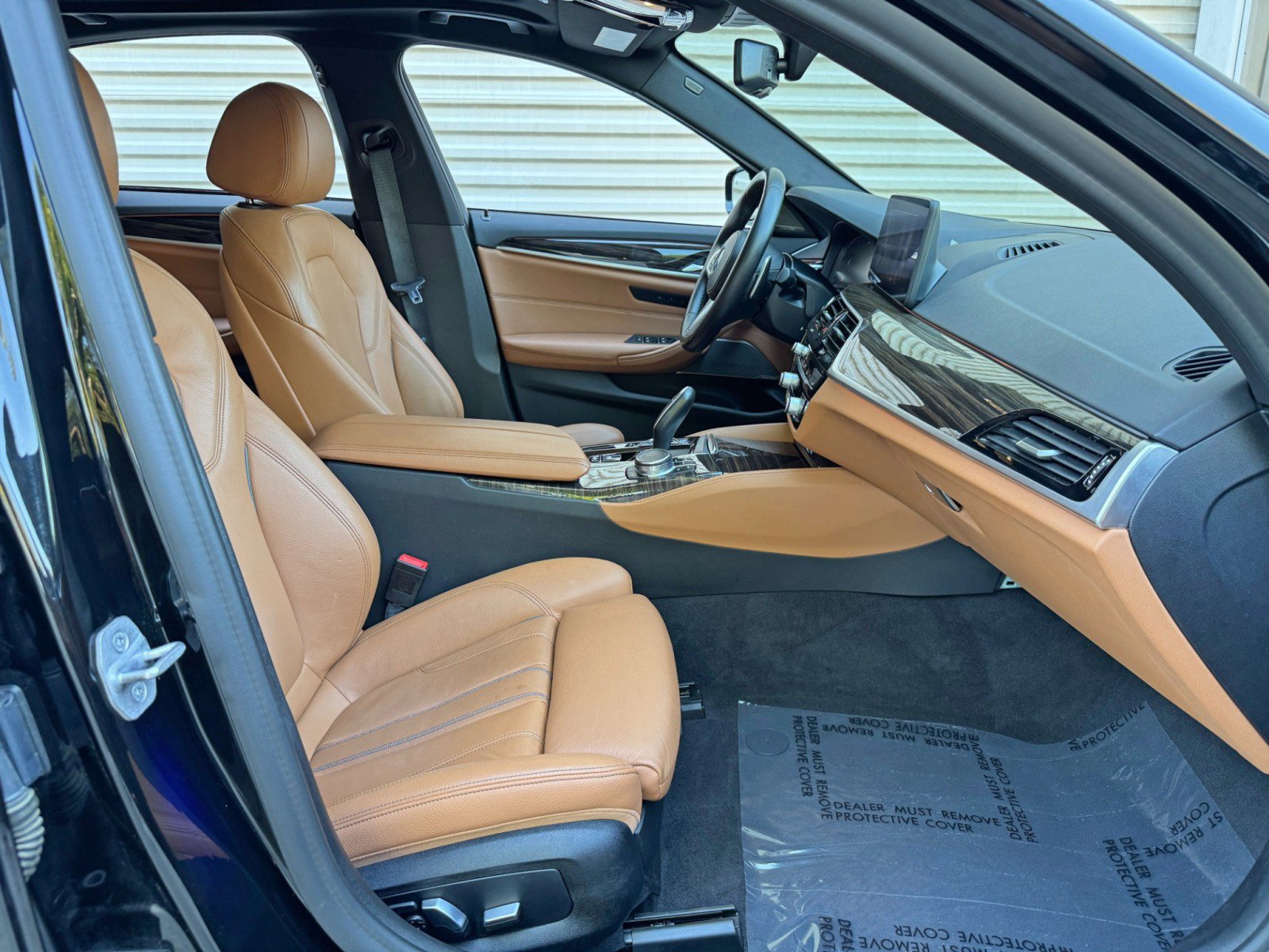 Used 2021 BMW 540i w/ M Sport Package RWD image 16